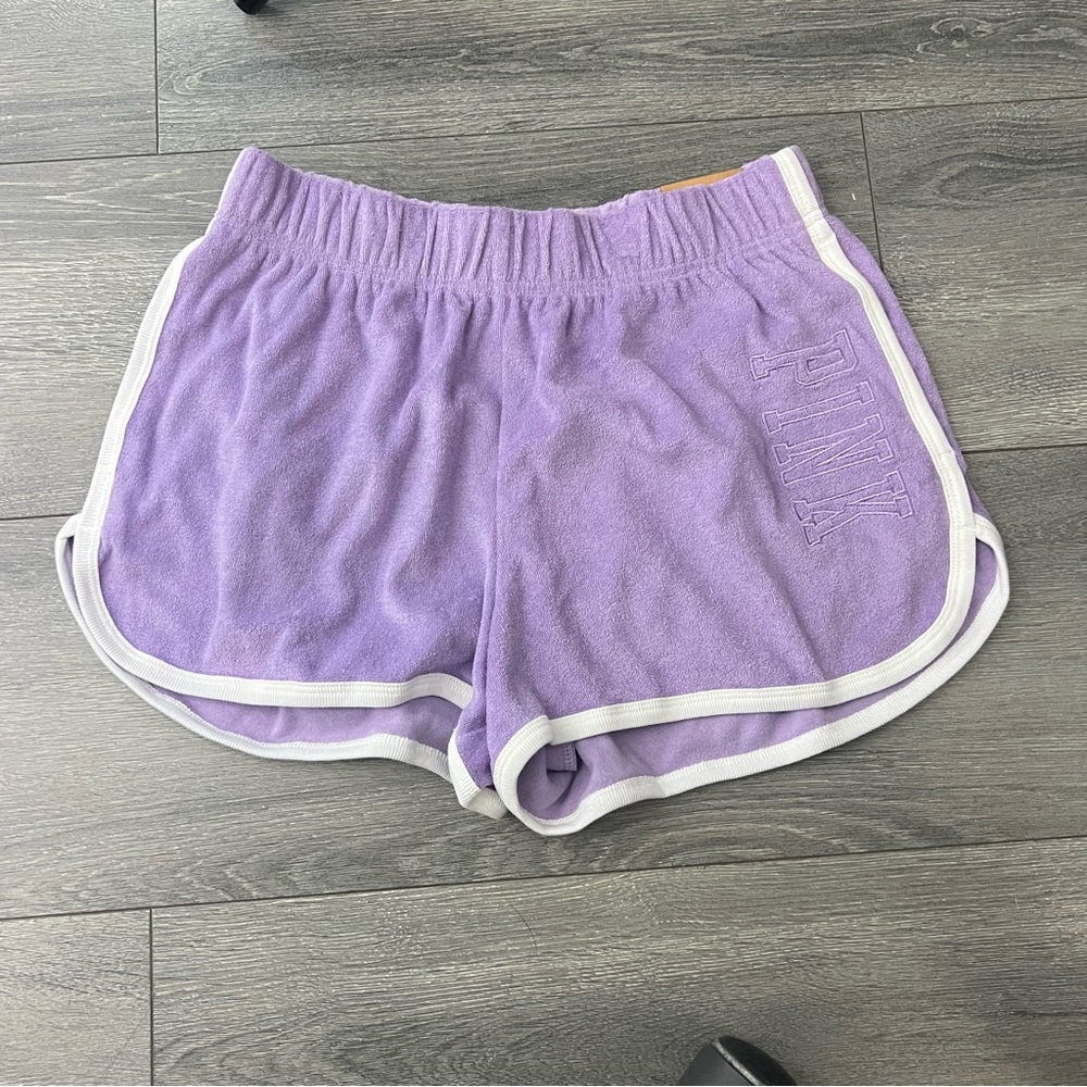 PINK Victoria's Secret Lavender Athletic Shorts Size M NWT